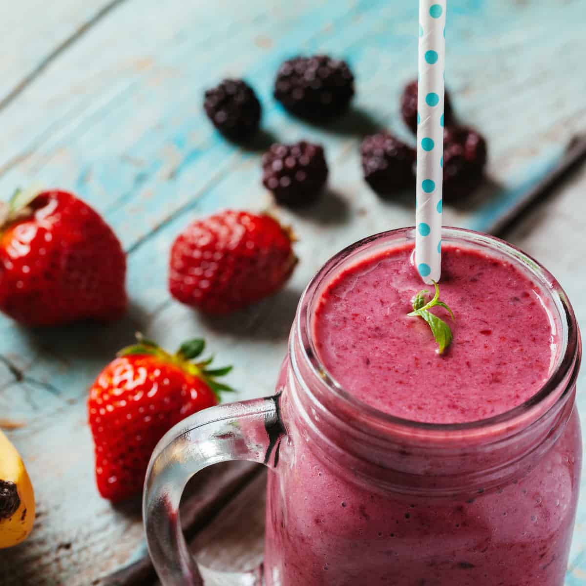mixed-berry-smoothie-1-1773648281419-1773648281747249372538.jpeg
