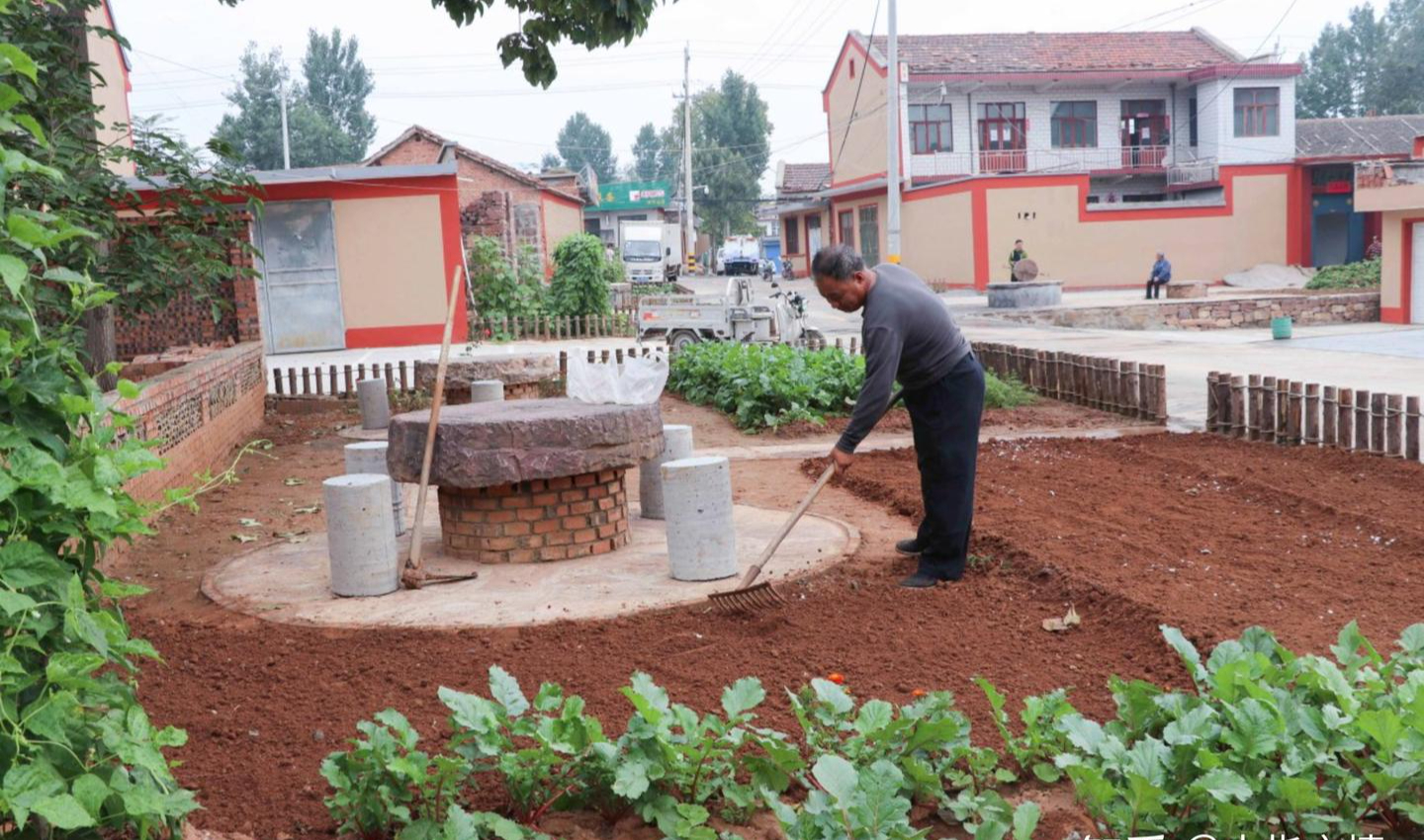 Tôi về quê nghỉ hưu ở tuổi 60: Chi hơn 300 triệu sửa nhà, mua xe điện, rồi nhận ra bài học tài chính lớn nhất không nằm ở tiền - Ảnh 1.