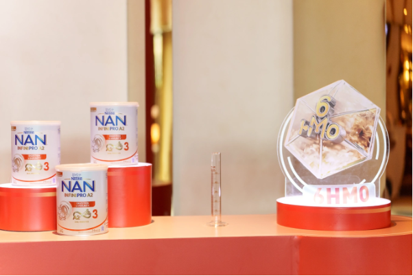 Mẹ phải làm gì khi thiếu sữa, con còi cọc nhưng lại có một chiếc bụng khó chiều? - Ảnh 2.