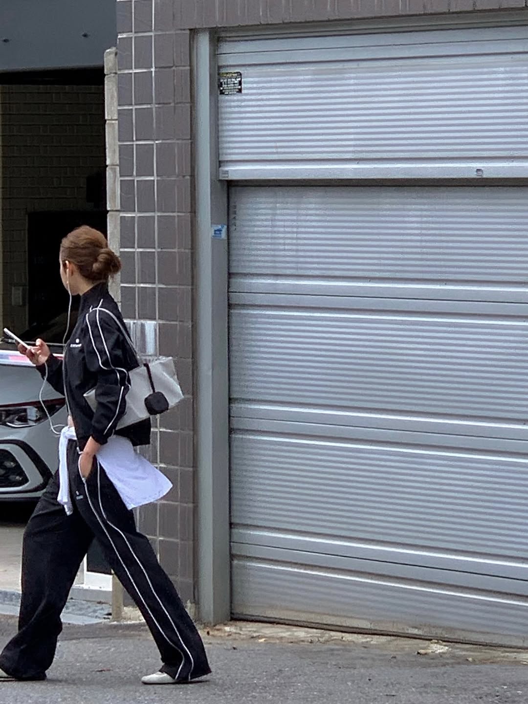 B&oacute;c Gi&aacute; chiếc t&uacute;i Chanel 2026 v&agrave; xu hướng t&uacute;i Đ&ocirc;ng - T&acirc;y cho c&ocirc;ng sở - Ảnh 6.