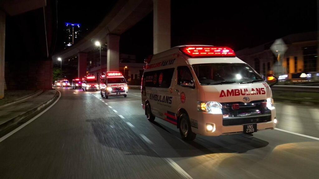 Chuyến đi Th&aacute;i Lan bi kịch của gia đ&igrave;nh Malaysia Khi mẹ tử vong , 2 con trở về với tro cốt - Ảnh 2.