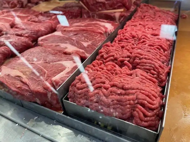 Thịt xay sẵn trong si&ecirc;u thị: Nh&acirc;n vi&ecirc;n n&oacute;i thật 
