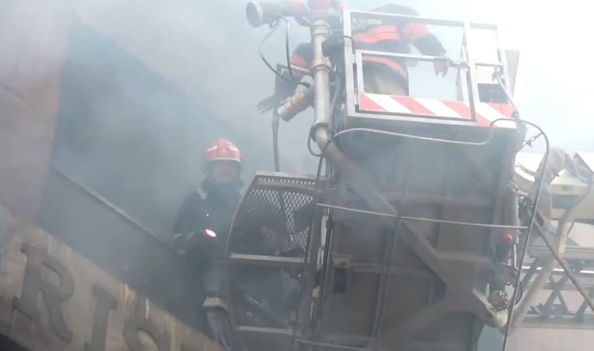 Ch&aacute;y t&ograve;a nh&agrave; 5 tầng, 9 người trong một gia đ&igrave;nh tử vong- Ảnh 1.