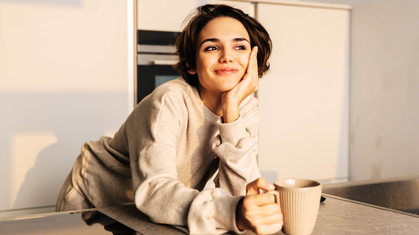 40 tuổi, t&ocirc;i lu&ocirc;n cảm thấy mơ hồ, thiếu động lực cho đến khi tạo cho m&igrave;nh 8 th&oacute;i quen n&agrave;y trong buổi s&aacute;ng, sinh lực dồi d&agrave;o kh&ocirc;ng ngờ - Ảnh 1.