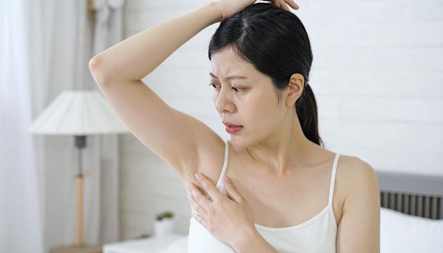 Không phải là tôi không tắm! Hơn 40 tuổi, tôi sợ