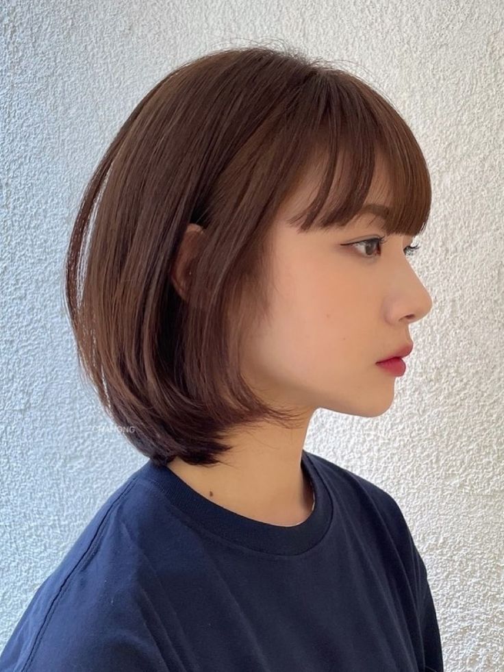 T&oacute;c bob layer đang trở lại: 15 kiểu hack tuổi cho phụ nữ 30+ muốn trẻ hơn m&agrave; kh&ocirc;ng cần &ldquo;cưa sừng&rdquo; - Ảnh 1.