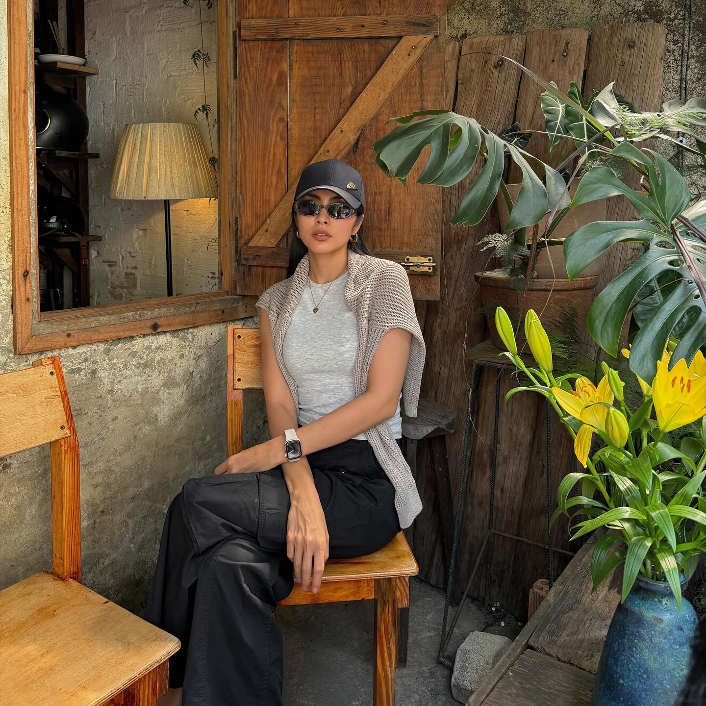 5 Món thời trang cần thiết cho chuyến đi du lịch Theo phong cách Tăng Thanh Hà - Ảnh 1. 5 Món thời trang cần thiết cho chuyến đi du lịch Theo phong cách Tăng Thanh Hà - Ảnh 1.