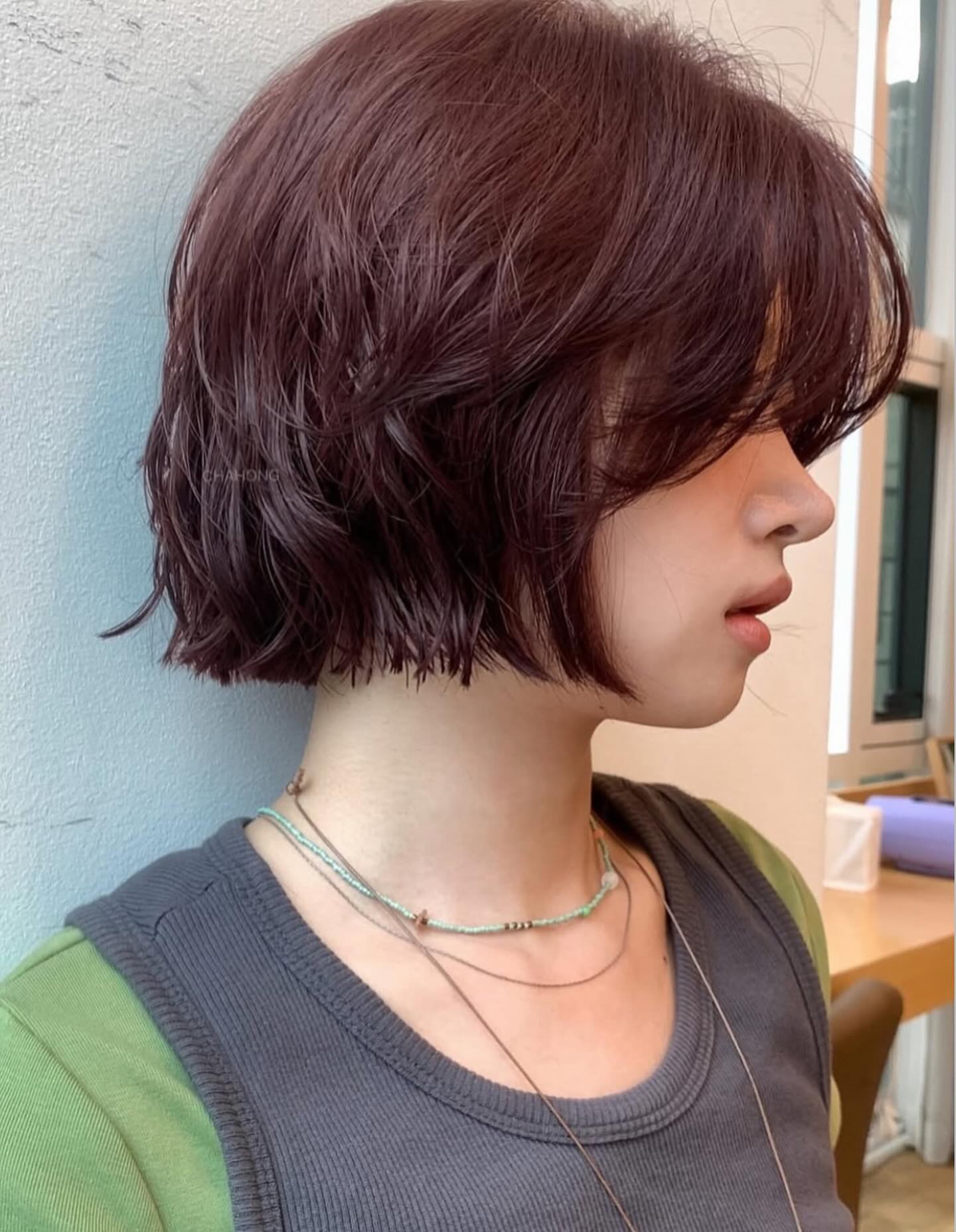 T&oacute;c bob layer đang trở lại: 15 kiểu hack tuổi cho phụ nữ 30+ muốn trẻ hơn m&agrave; kh&ocirc;ng cần &ldquo;cưa sừng&rdquo; - Ảnh 15.