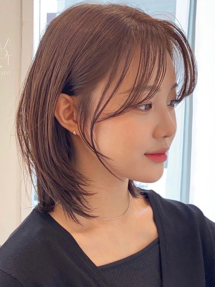 T&oacute;c ngắn layer 2026: Cắt kiểu n&agrave;o để kh&ocirc;ng phải tạo kiểu mỗi s&aacute;ng? - Ảnh 2.