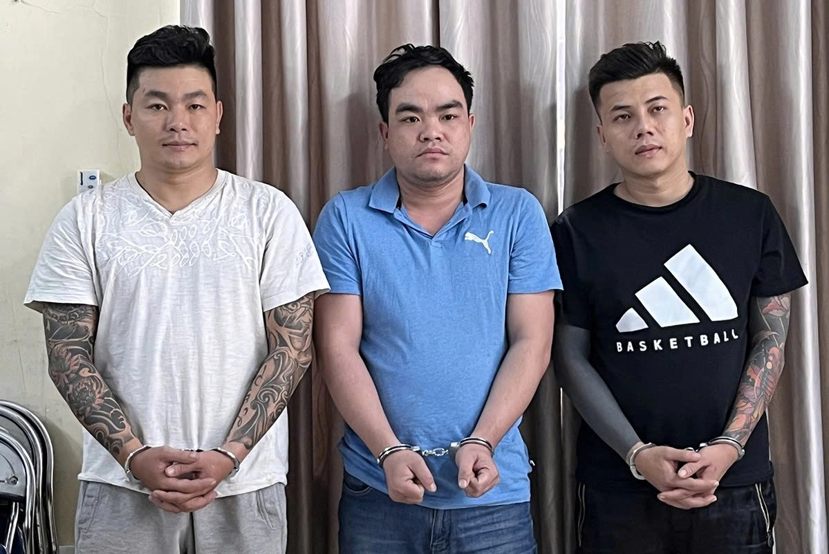 Giám đốc chi nhánh ngân hàng ở TPHCM bị