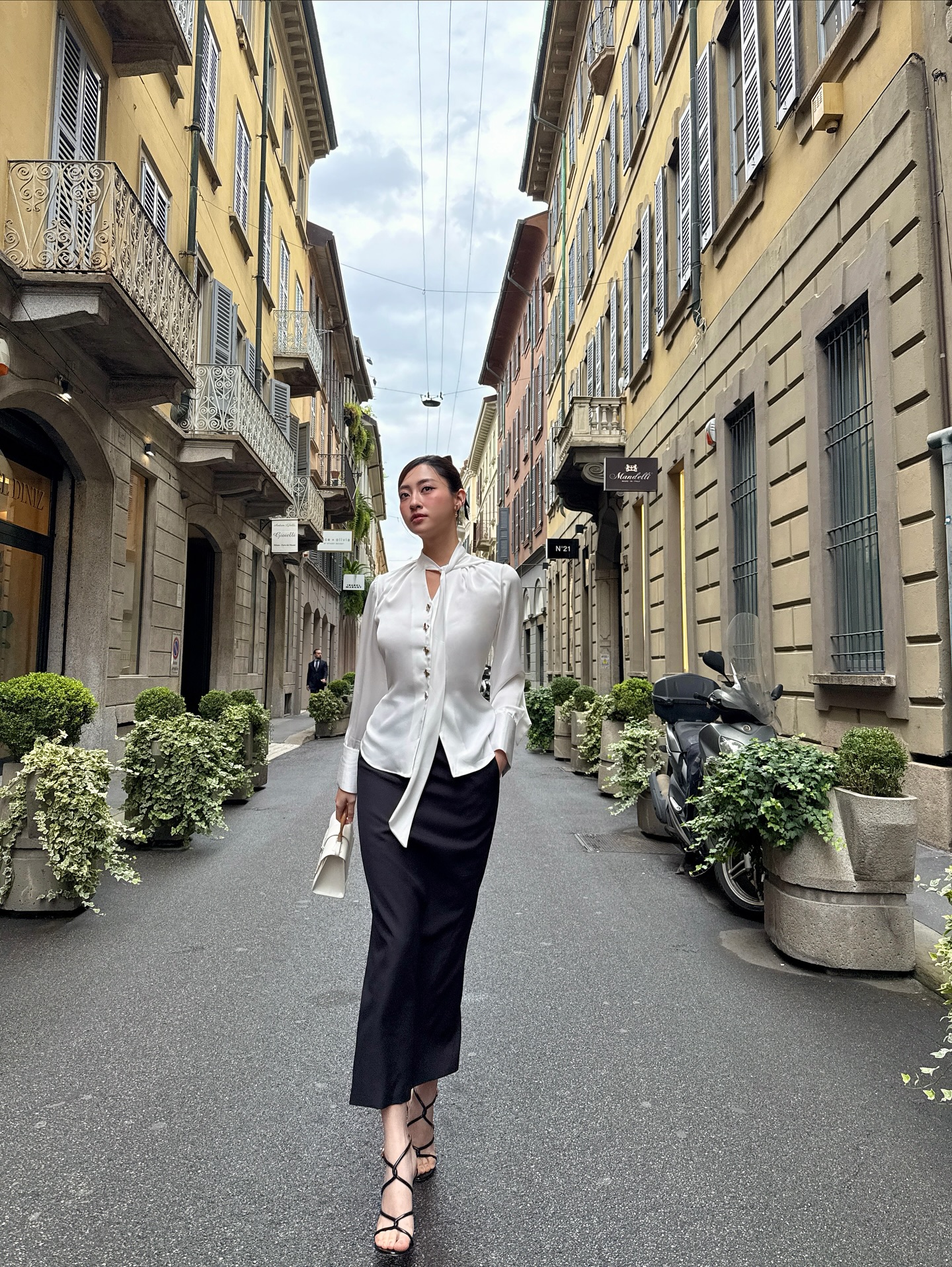 4 Mẫu chân váy mùa hè xinh đẹp giúp bạn tỏa sáng trong năm 2026 - Ảnh 5. 4 Mẫu chân váy mùa hè xinh đẹp giúp bạn tỏa sáng trong năm 2026 - Ảnh 5.