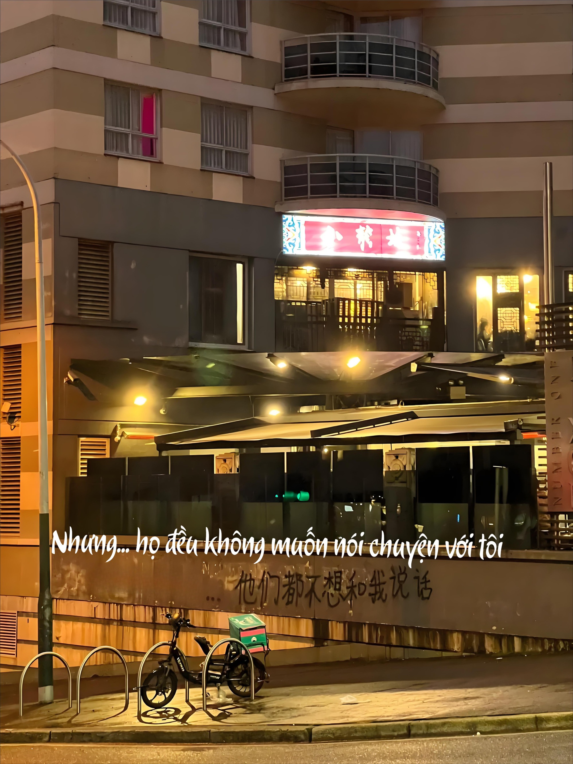 D&ograve;ng chữ tr&ecirc;n bức tường ở Sydney l&agrave;m h&agrave;ng triệu du học sinh 