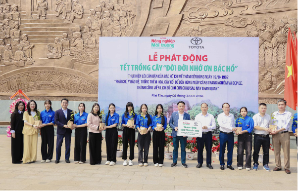 Toyota cam kết v&igrave; một Việt Nam xanh hơn, sạch hơn v&agrave; hạnh ph&uacute;c hơn - Ảnh 1.