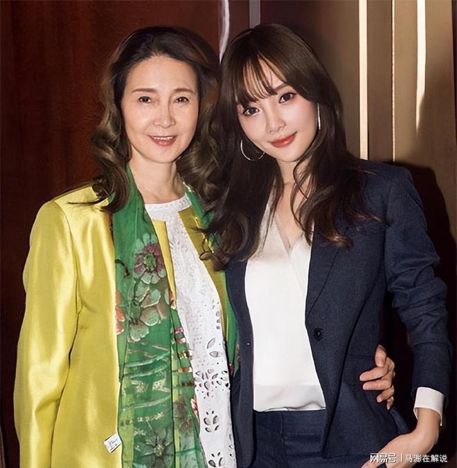 Mẹ L&yacute; Tiểu Lộ hối hận v&igrave; h&ocirc;n nh&acirc;n với Giả N&atilde;i Lượng kh&ocirc;ng hạnh ph&uacute;c - Ảnh 5.