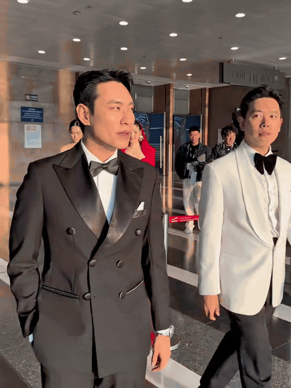 Diệp Bảo Ngọc: Nữ diễn vi&ecirc;n xứng đ&aacute;ng nổi hơn 1000 lần Trong hậu trường - Ảnh 3.