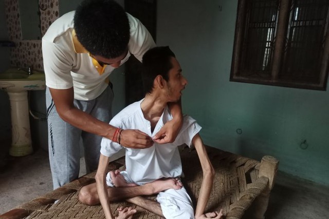 Ng&ocirc;i l&agrave;ng nơi 1/3 cư d&acirc;n mắc ung thư - Ảnh 1.