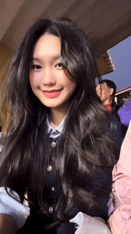 Do&atilde;n Hải My giản dị cổ vũ Đo&agrave;n Văn Hậu: N&eacute;t đẹp đời thường Trong mắt c&ocirc;ng ch&uacute;ng - Ảnh 2.