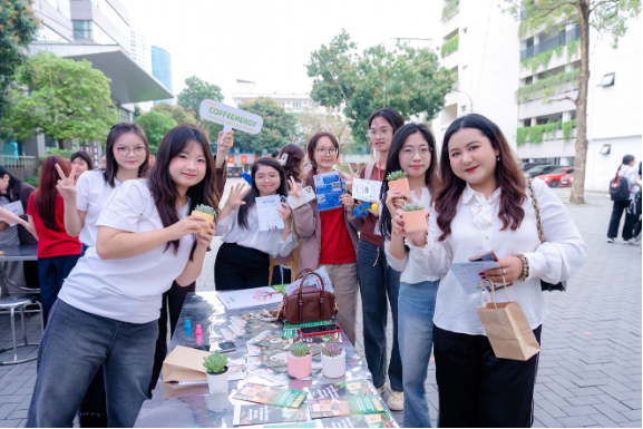 Panasonic tổ chức sự kiện tổng kết Đại sứ Gen G 2025 - Ảnh 2.