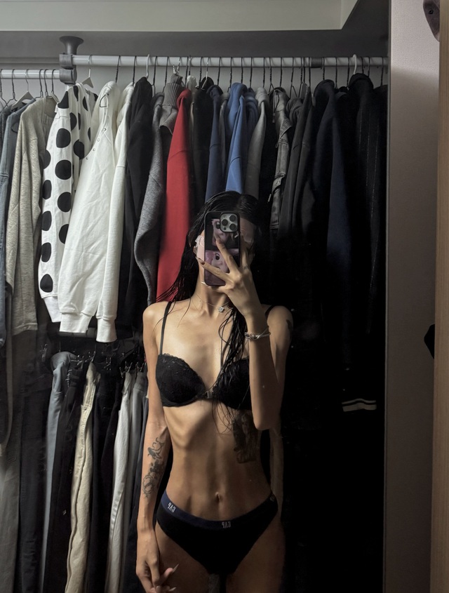 Con g&aacute;i cố diễn vi&ecirc;n Choi Jin Sil c&ocirc;ng khai mặt mộc hậu giảm 55kg, so với khi makeup kh&ocirc;ng kh&aacute;c g&igrave; &ldquo;thay đầu&rdquo; - Ảnh 5.