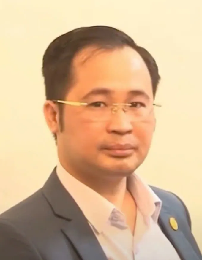 Ch&acirc;n dung Vũ Ngọc T&yacute; - Tổng Gi&aacute;m đốc Tập đo&agrave;n v&agrave;ng bạc đ&aacute; qu&yacute; ATV đang bị C&ocirc;ng an truy t&igrave;m - Ảnh 1.