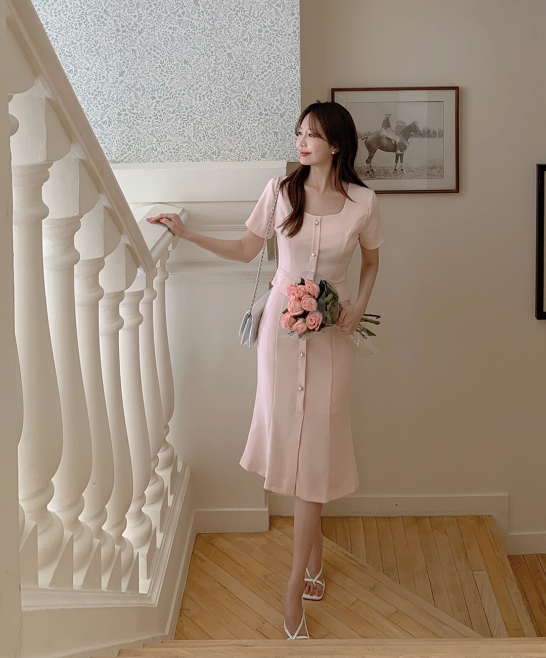 4 Mẫu váy liền công sở đẹp không bao giờ lỗi mốt cho năm 2026 - Ảnh 4. 4 Mẫu váy liền công sở đẹp không bao giờ lỗi mốt cho năm 2026 - Ảnh 4.