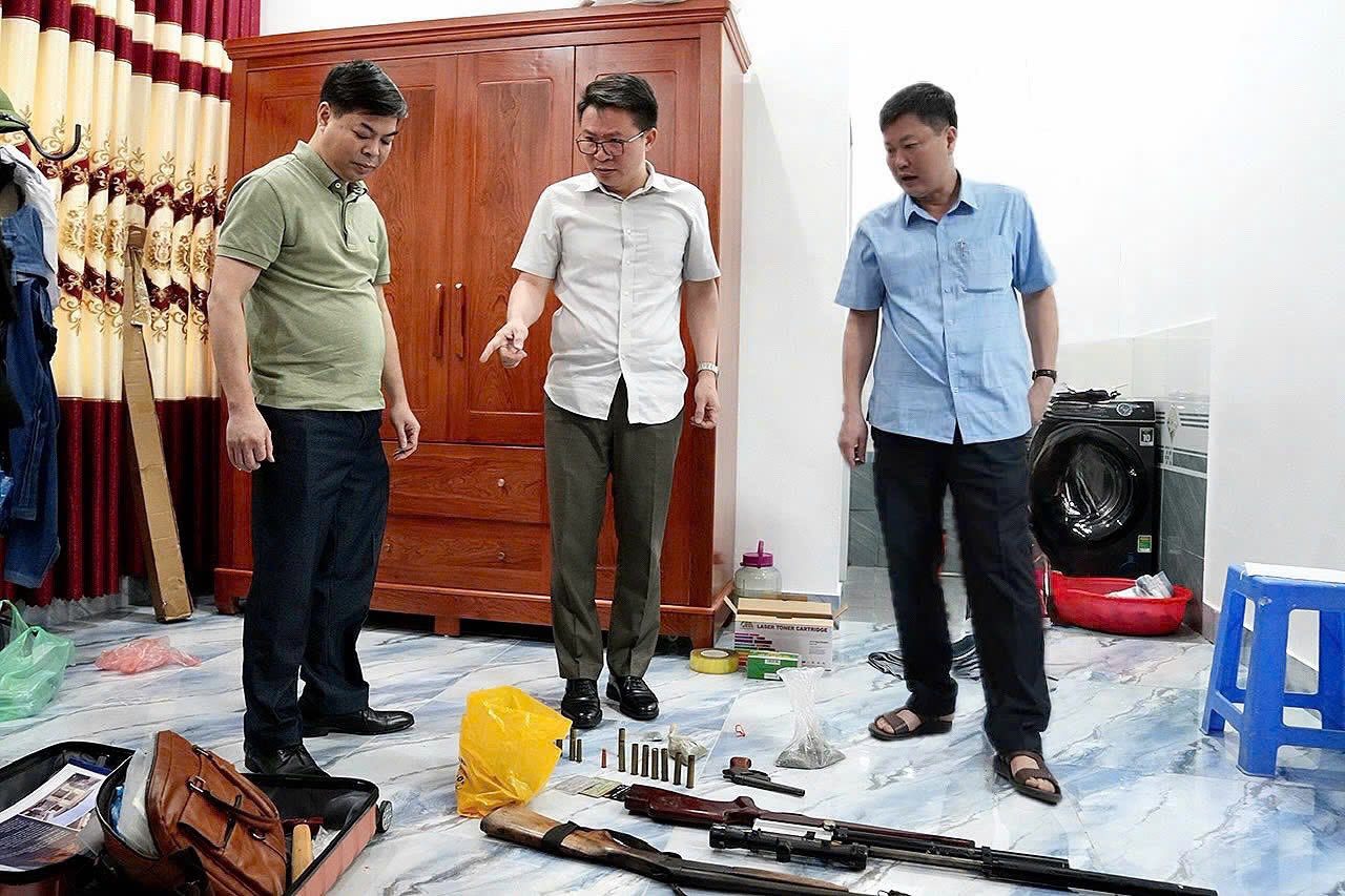 Ch&acirc;n dung 10 Gi&aacute;m đốc, Ph&oacute; Gi&aacute;m đốc, kế to&aacute;n vừa bị C&ocirc;ng an bắt khẩn cấp trong chuy&ecirc;n &aacute;n đặc biệt lớn - Ảnh 2.