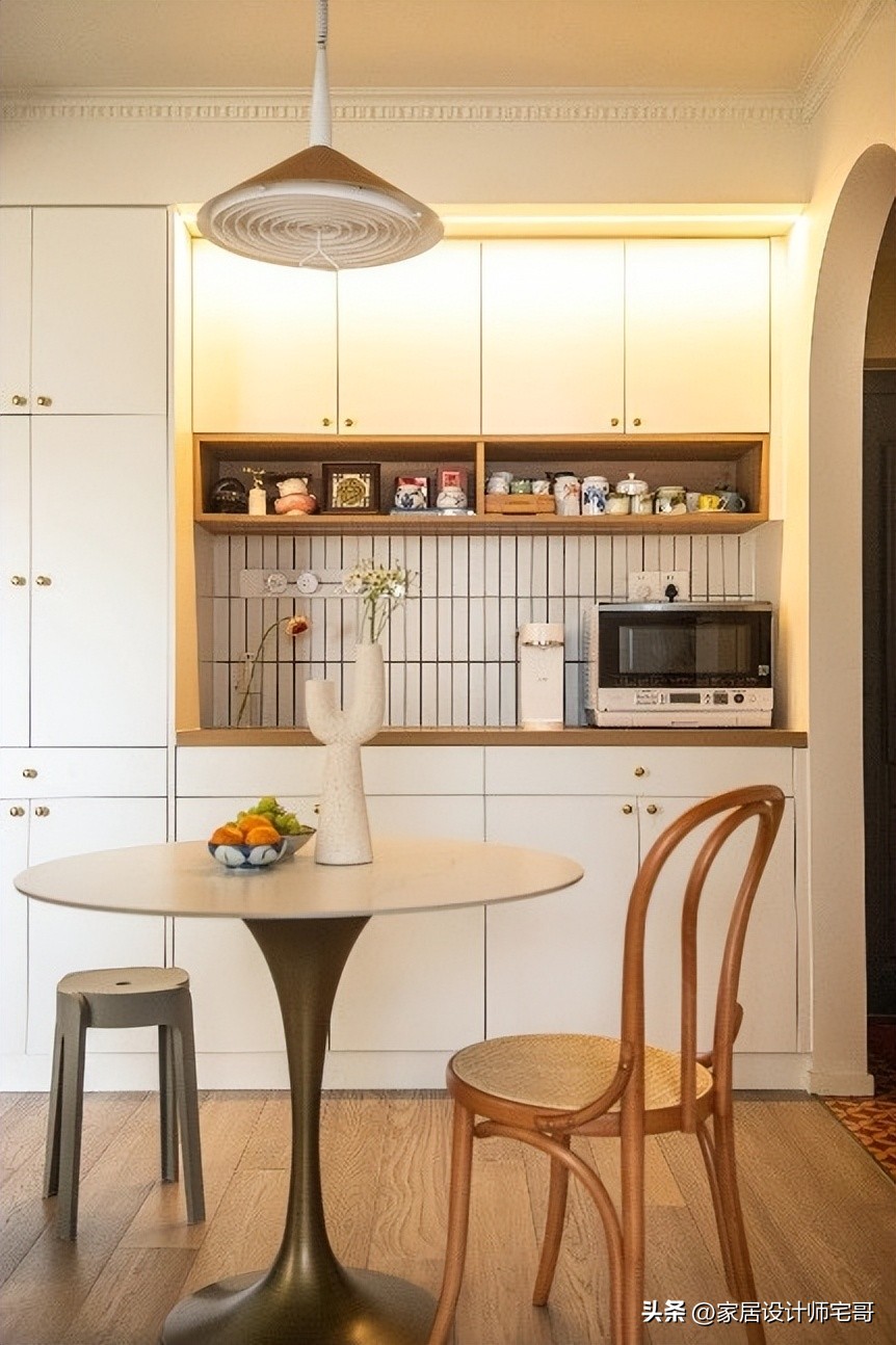 C&ocirc; g&aacute;i 20 tuổi mua căn hộ 50m&sup2; đ&oacute;n bố mẹ l&ecirc;n ở c&ugrave;ng: Bỏ ph&ograve;ng kh&aacute;ch để l&agrave;m ph&ograve;ng dưỡng l&atilde;o, ai xem cũng khen &ldquo;hiếu thảo v&agrave; thực tế&rdquo; - Ảnh 2.