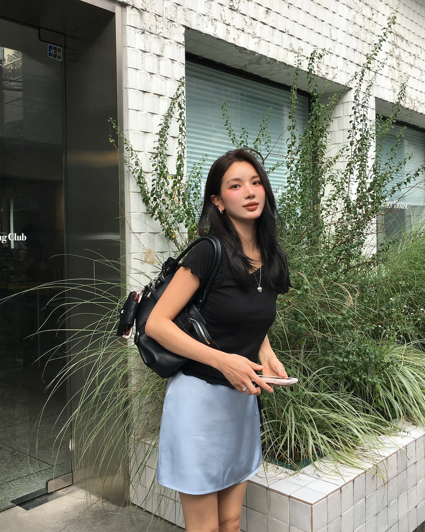 5 Item thời trang mùa hè xinh tươi giúp bạn giải nhiệt mùa hè 2026 - Ảnh 2. 5 Item thời trang mùa hè xinh tươi giúp bạn giải nhiệt mùa hè 2026 - Ảnh 2.