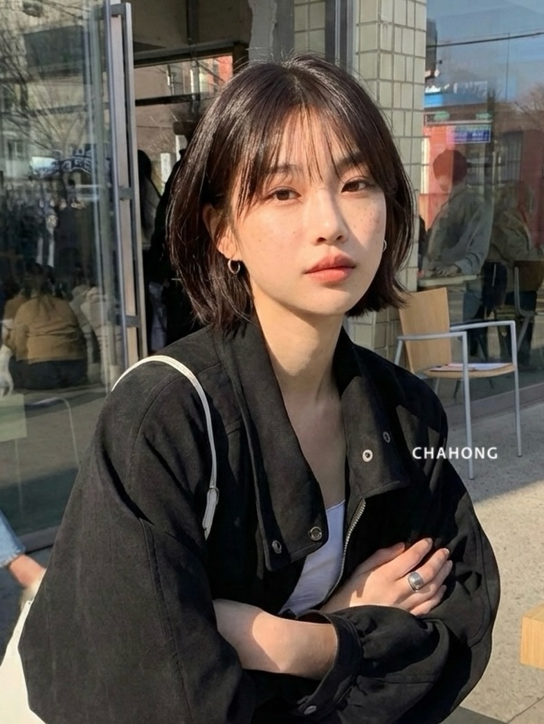 5 Xu hướng tóc đen hè 2026 giúp diện mạo trẻ trung và thanh lịch cho phái đẹp - Ảnh 7. 5 Xu hướng tóc đen hè 2026 giúp diện mạo trẻ trung và thanh lịch cho phái đẹp - Ảnh 7.