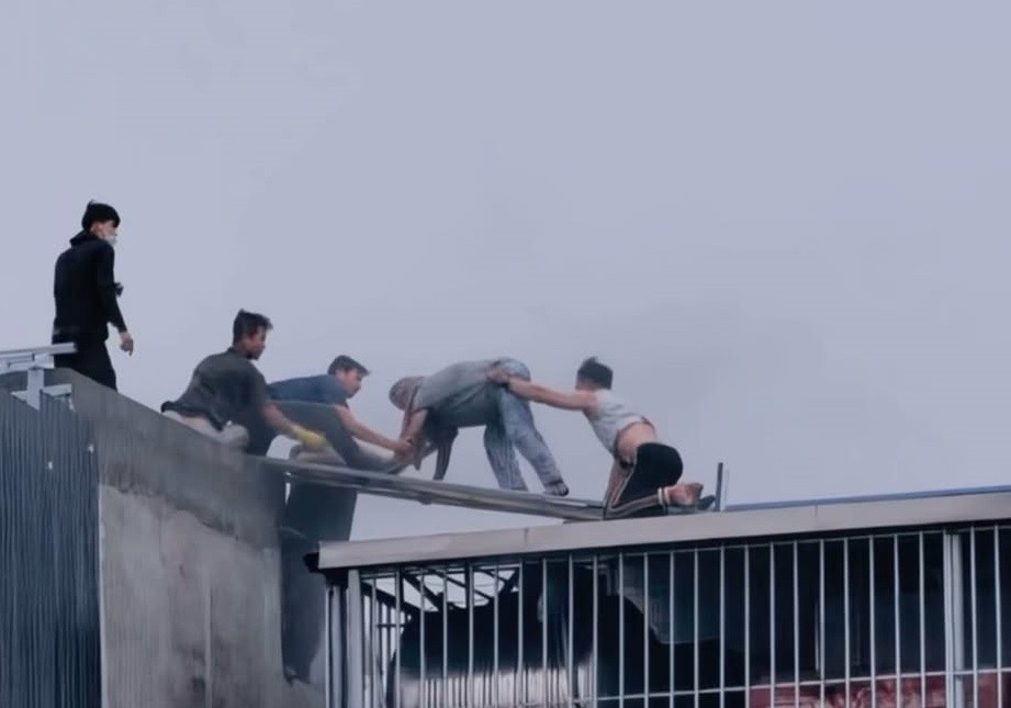 Vụ ch&aacute;y nh&agrave; ở Lĩnh Nam 2026: Nguy&ecirc;n nh&acirc;n từ sự cố lao động tại c&ocirc;ng tr&igrave;nh x&acirc;y dựng - Ảnh 2.