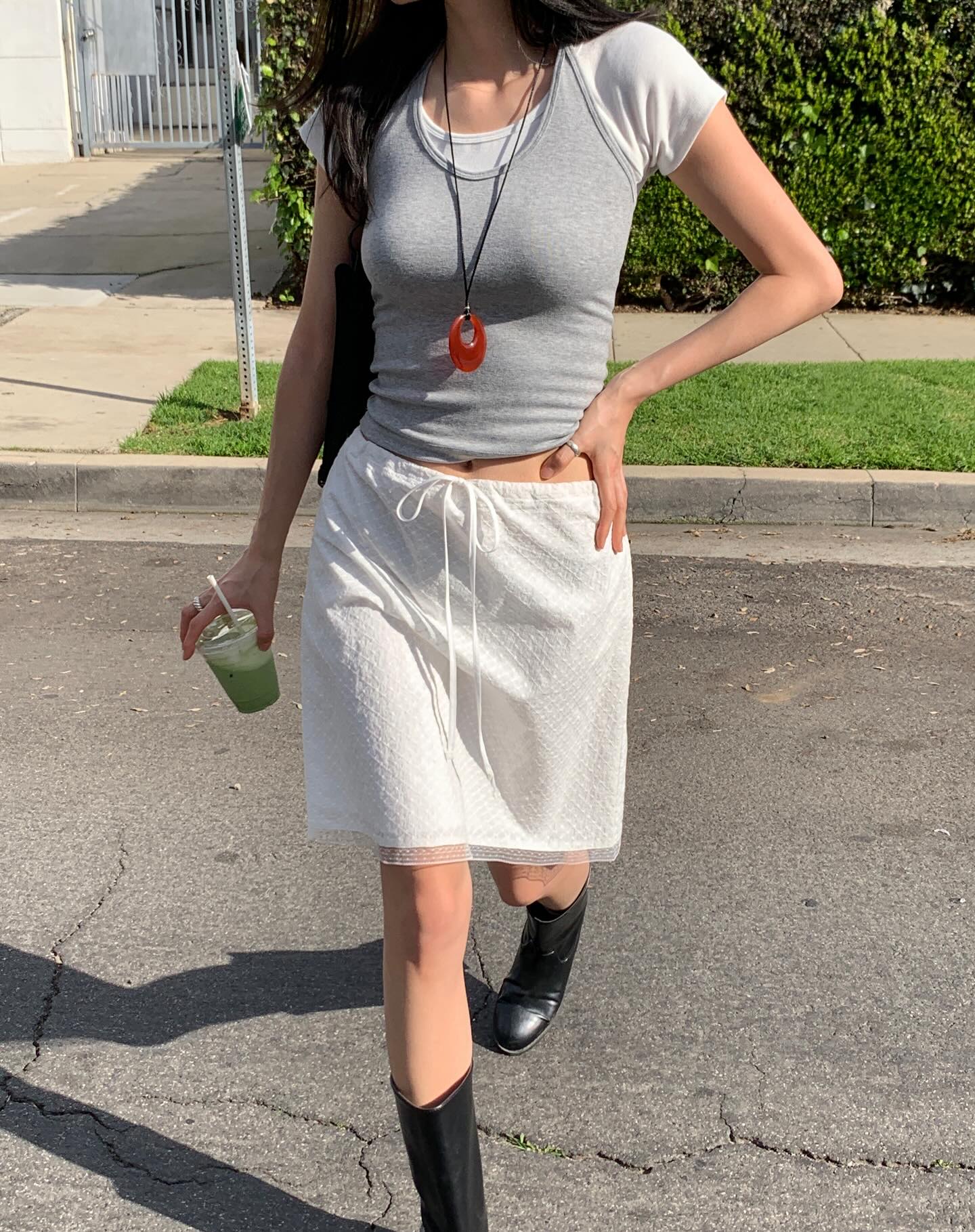 5 Xu hướng thời trang hè 2026: Item xinh tươi và dễ phối đồ cho Chị em - Ảnh 8. 5 Xu hướng thời trang hè 2026: Item xinh tươi và dễ phối đồ cho Chị em - Ảnh 8.