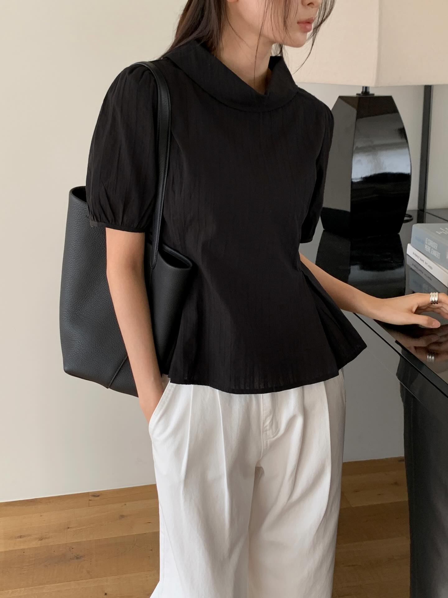 5 Xu hướng thời trang hè 2026: Item xinh tươi và dễ phối đồ cho Chị em - Ảnh 1. 5 Xu hướng thời trang hè 2026: Item xinh tươi và dễ phối đồ cho Chị em - Ảnh 1.