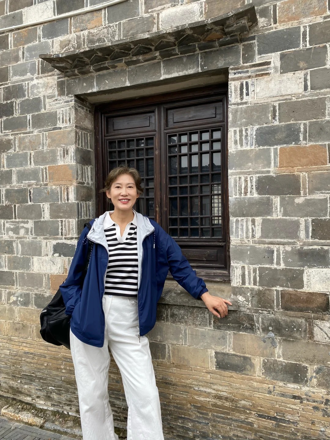 Tự tin ở tuổi trung ni&ecirc;n: D&igrave; Trần 60 tuổi v&agrave; phong c&aacute;ch thời trang kh&ocirc;ng tuổi - Ảnh 10.