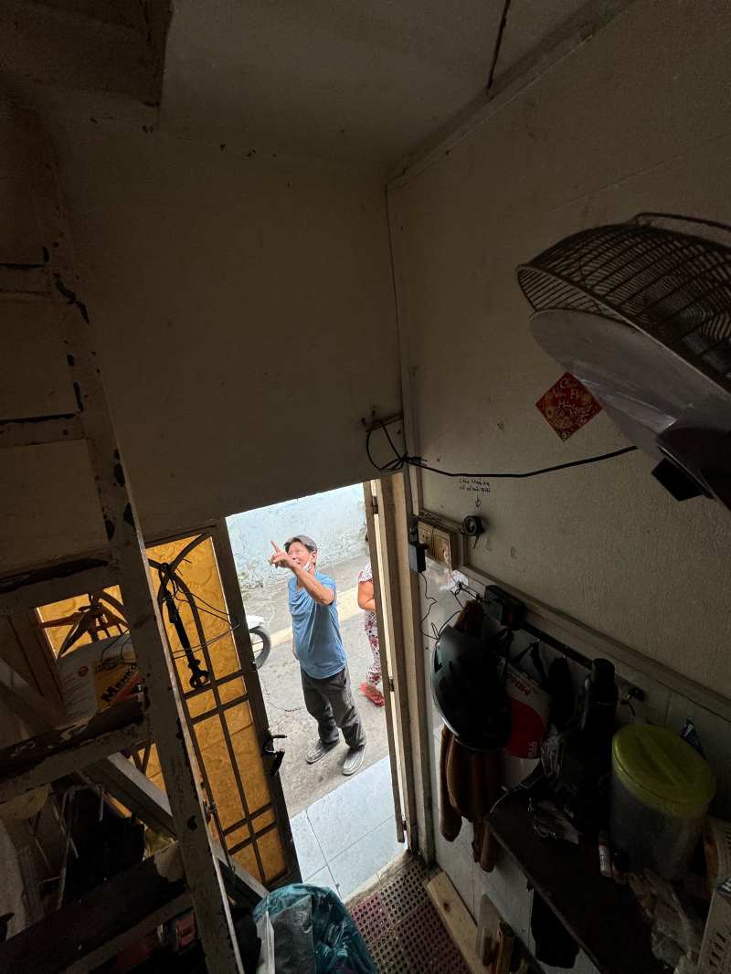 Mả Lạng: “Nghịch lý ổ chuột” giữa lõi đất vàng TP.HCM suốt gần 30 năm- Ảnh 7. Mả Lạng: “Nghịch lý ổ chuột” giữa lõi đất vàng TP.HCM suốt gần 30 năm- Ảnh 7.