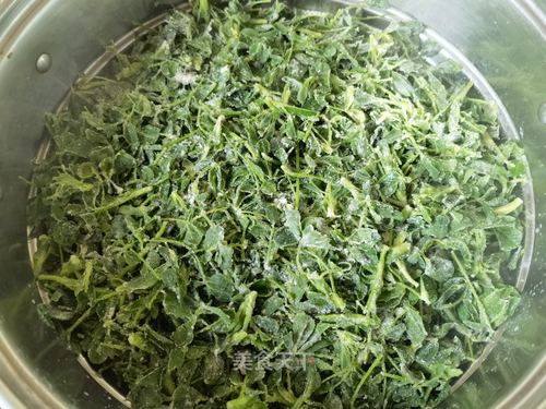 Món ăn từ loại rau giúp thanh nhiệt và bổ gan: 2 món ngon từ cỏ linh lăng - Ảnh 6. Món ăn từ loại rau giúp thanh nhiệt và bổ gan: 2 món ngon từ cỏ linh lăng - Ảnh 6.