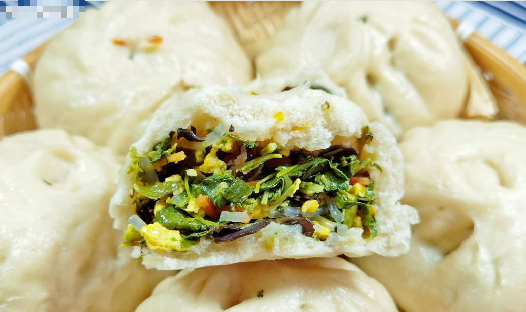 Món ăn từ loại rau giúp thanh nhiệt và bổ gan: 2 món ngon từ cỏ linh lăng - Ảnh 18. Món ăn từ loại rau giúp thanh nhiệt và bổ gan: 2 món ngon từ cỏ linh lăng - Ảnh 18.