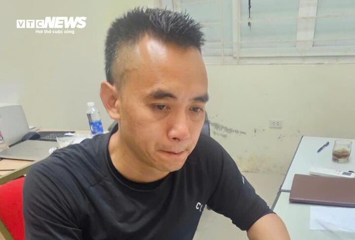 Danh t&iacute;nh t&agrave;i xế tạt đầu xe m&aacute;y khiến 2 người lớn v&agrave; trẻ nhỏ su&yacute;t tử nạn - Ảnh 1.