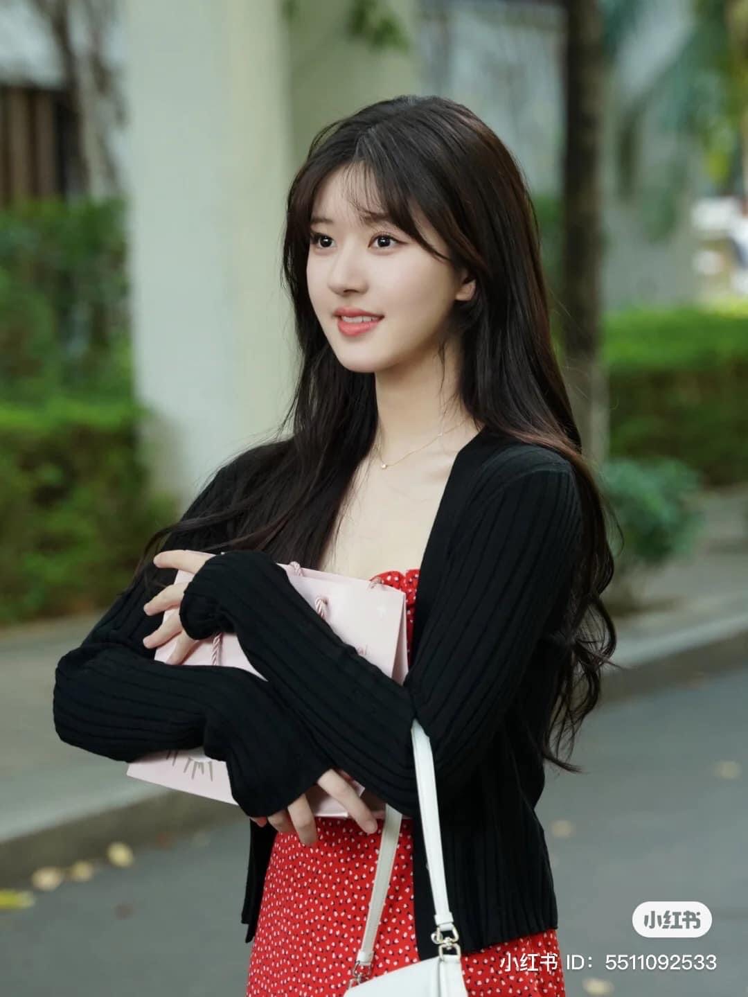 Triệu Lộ Tư quay về thời đỉnh cao nhan sắc- Ảnh 10.