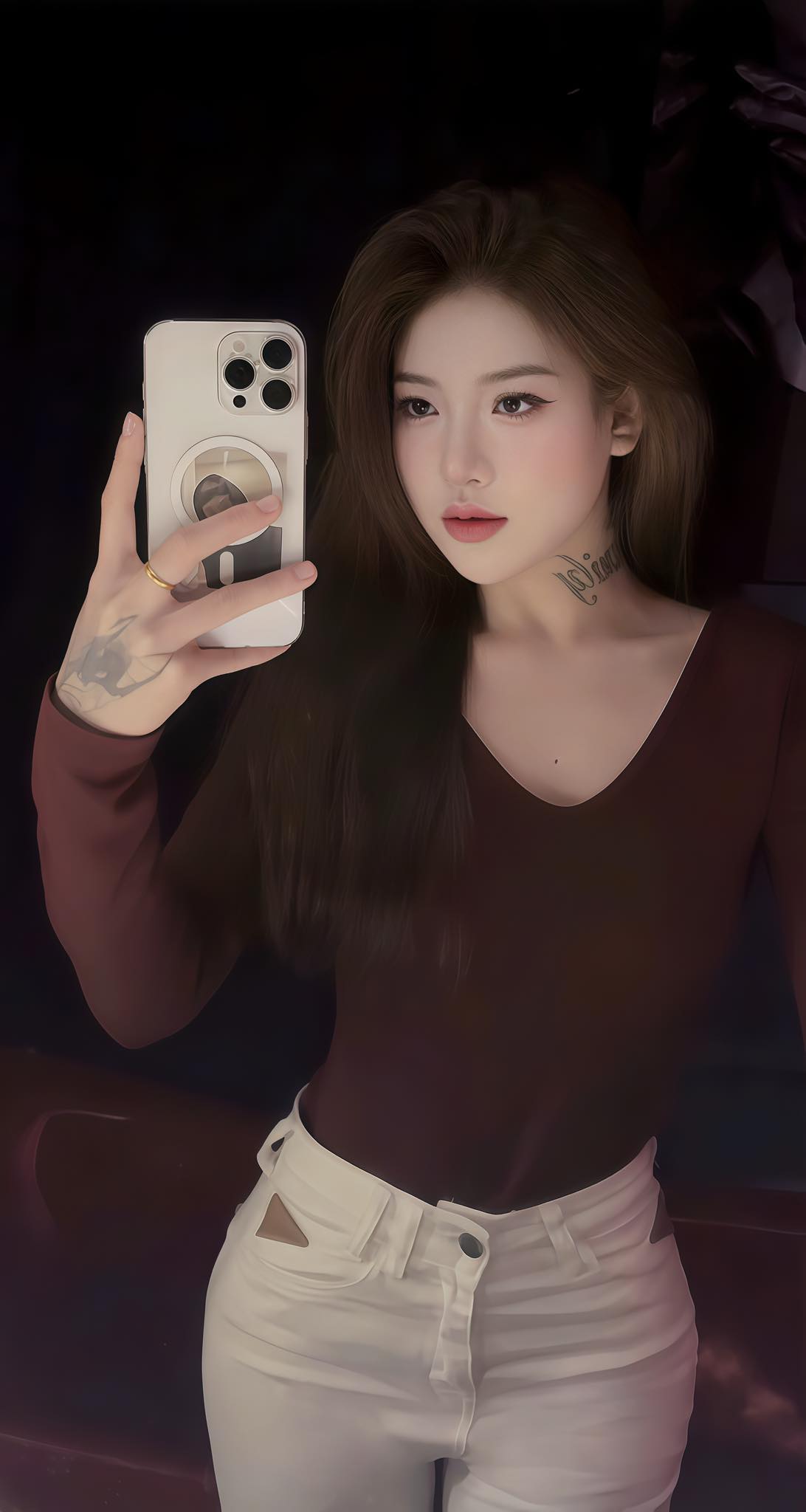 H&agrave;nh động dũng cảm của c&ocirc; g&aacute;i cứu b&eacute; g&aacute;i rơi xuống bể c&aacute; tại Hưng Y&ecirc;n - Ảnh 2.