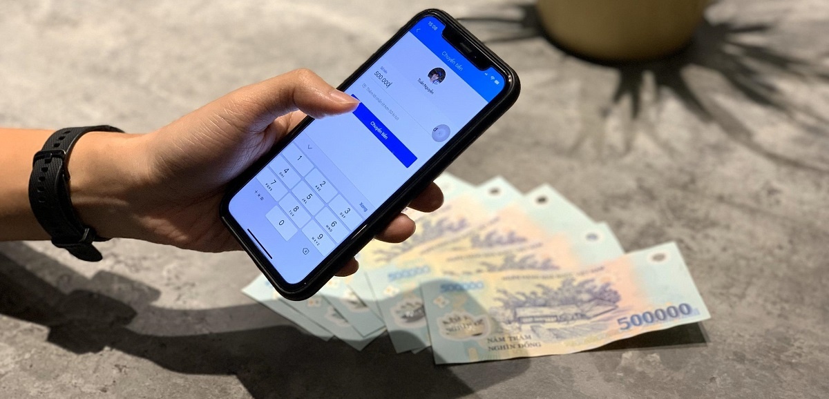 Người chuyển tiền v&agrave;o t&agrave;i khoản Vietcombank , ACB , BIDV , VPBank khẩn trương tr&igrave;nh b&aacute;o C&ocirc;ng an - Ảnh 1.