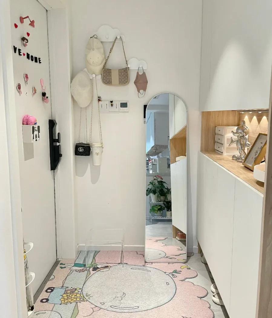 B&agrave; nội trợ Nhật cũng chịu thua &ldquo;cao thủ sắp xếp&rdquo; tr&ecirc;n mạng: Tận dụng từng centimet để nh&agrave; gọn bất ngờ - Ảnh 1.