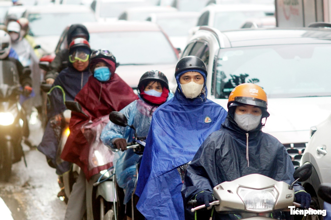 Thời tiết miền Bắc ng&agrave;y 1 / 4: Mưa d&ocirc;ng v&agrave; nền Nhiệt giảm s&acirc;u - Ảnh 1.