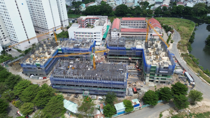 Từ 1/4, người độc th&acirc;n thu nhập 25 triệu đồng/th&aacute;ng c&oacute; thể mua nh&agrave; x&atilde; hội ở TP.HCM - Ảnh 2.