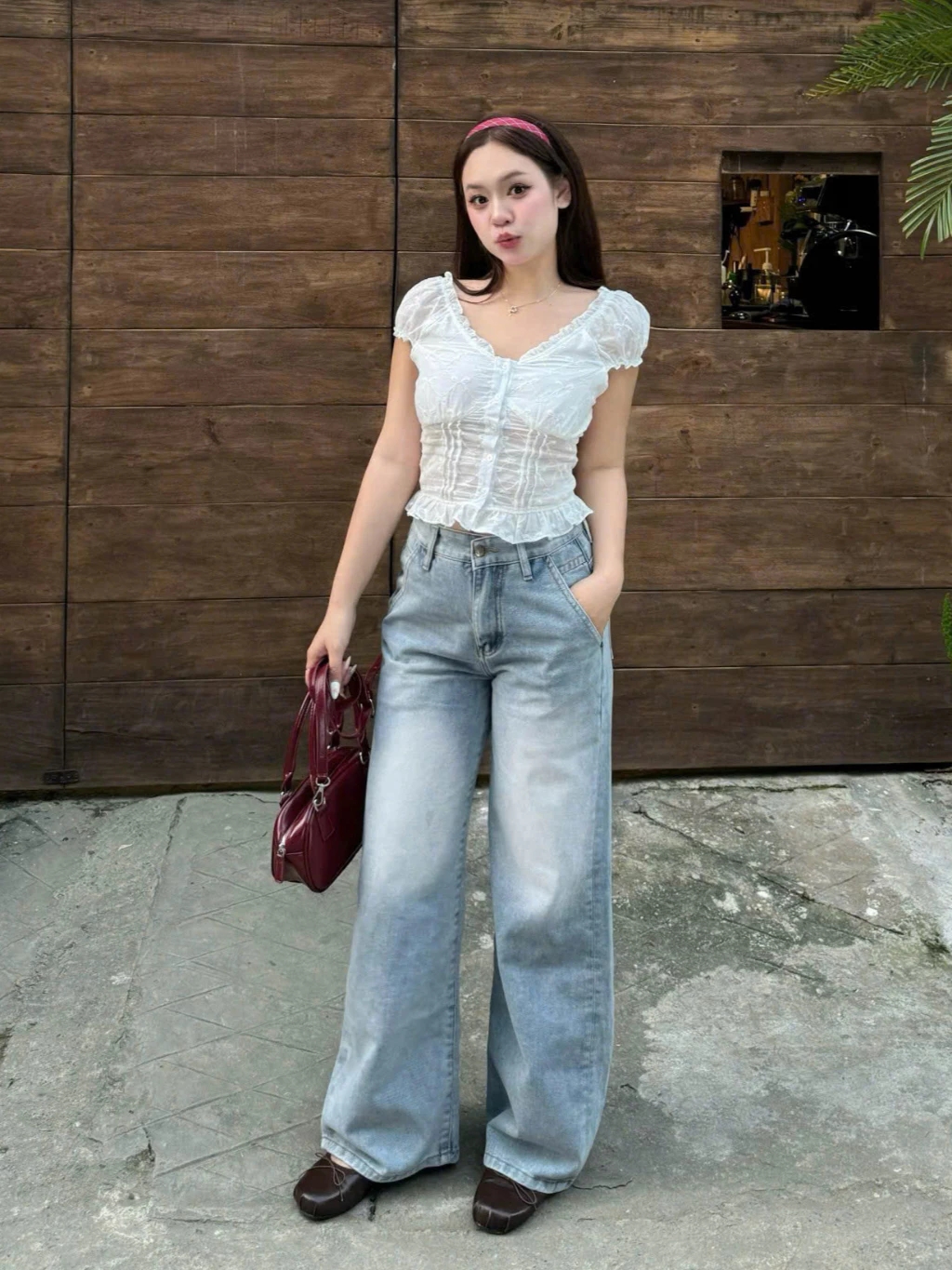 6 cách lên đồ cùng quần ống rộng chinh phục mùa xuân: Giấu nhẹm mọi khuyết điểm, mặc hàng ngày vẫn sang xịn hết nấc - Ảnh 15.