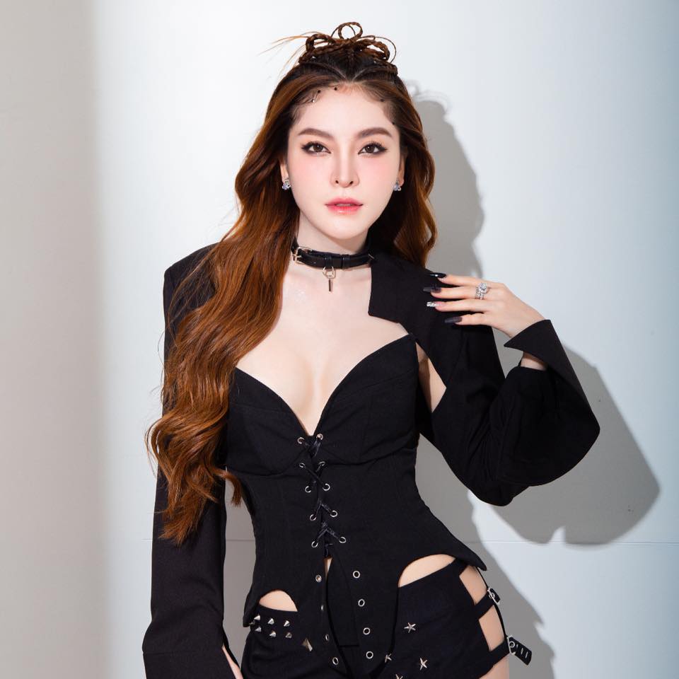 Saka Trương Tuyền v&agrave; Hồ Việt Trung chuẩn bị đ&oacute;n con chung Sau nghi vấn y&ecirc;u đương - Ảnh 7.