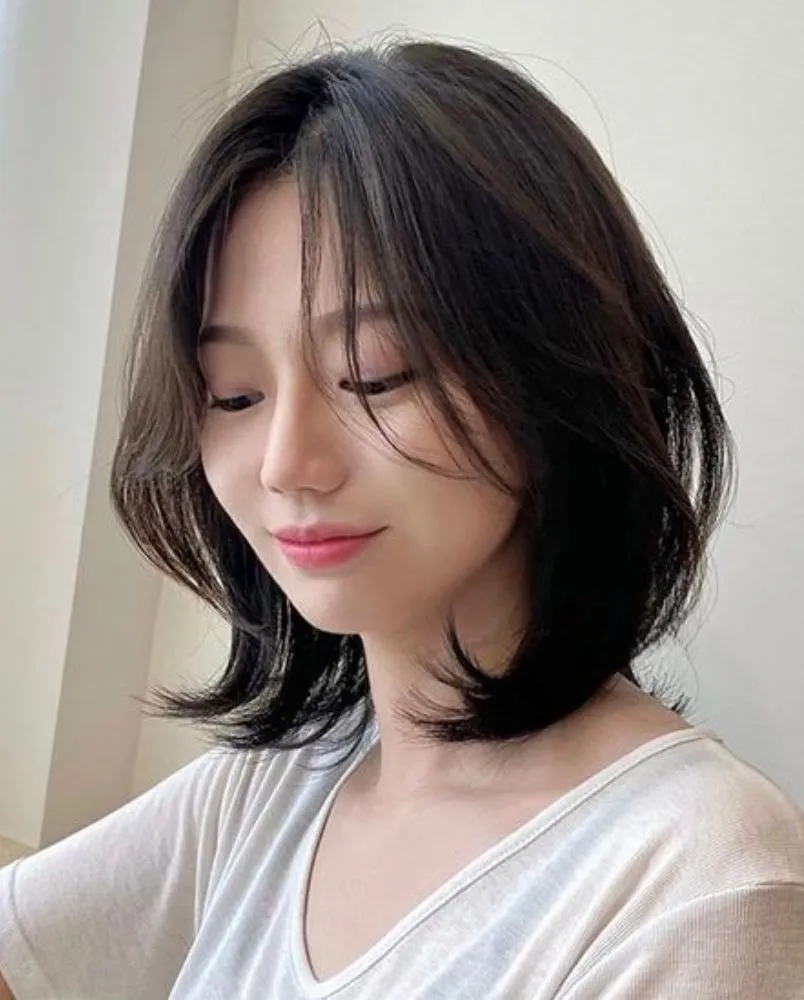 T&oacute;c bob ngang vai: Kiểu t&oacute;c &ldquo;an to&agrave;n&rdquo; nhưng vẫn sang cho phụ nữ 30+ - Ảnh 7.