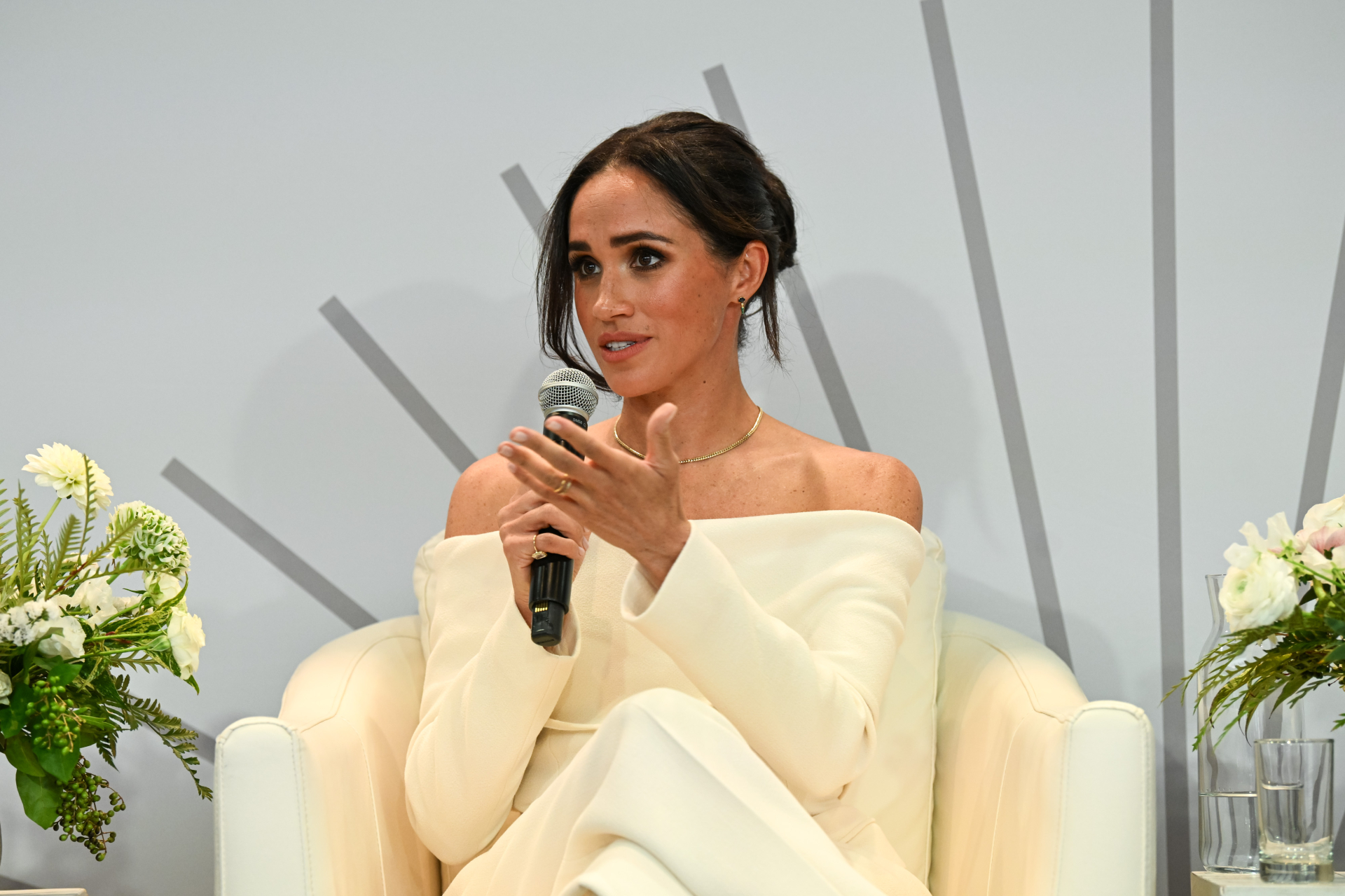 meghan-duchess-sussex-speaks-onstage-122926056-115905-1772861243389-1772861243643849956328.jpg