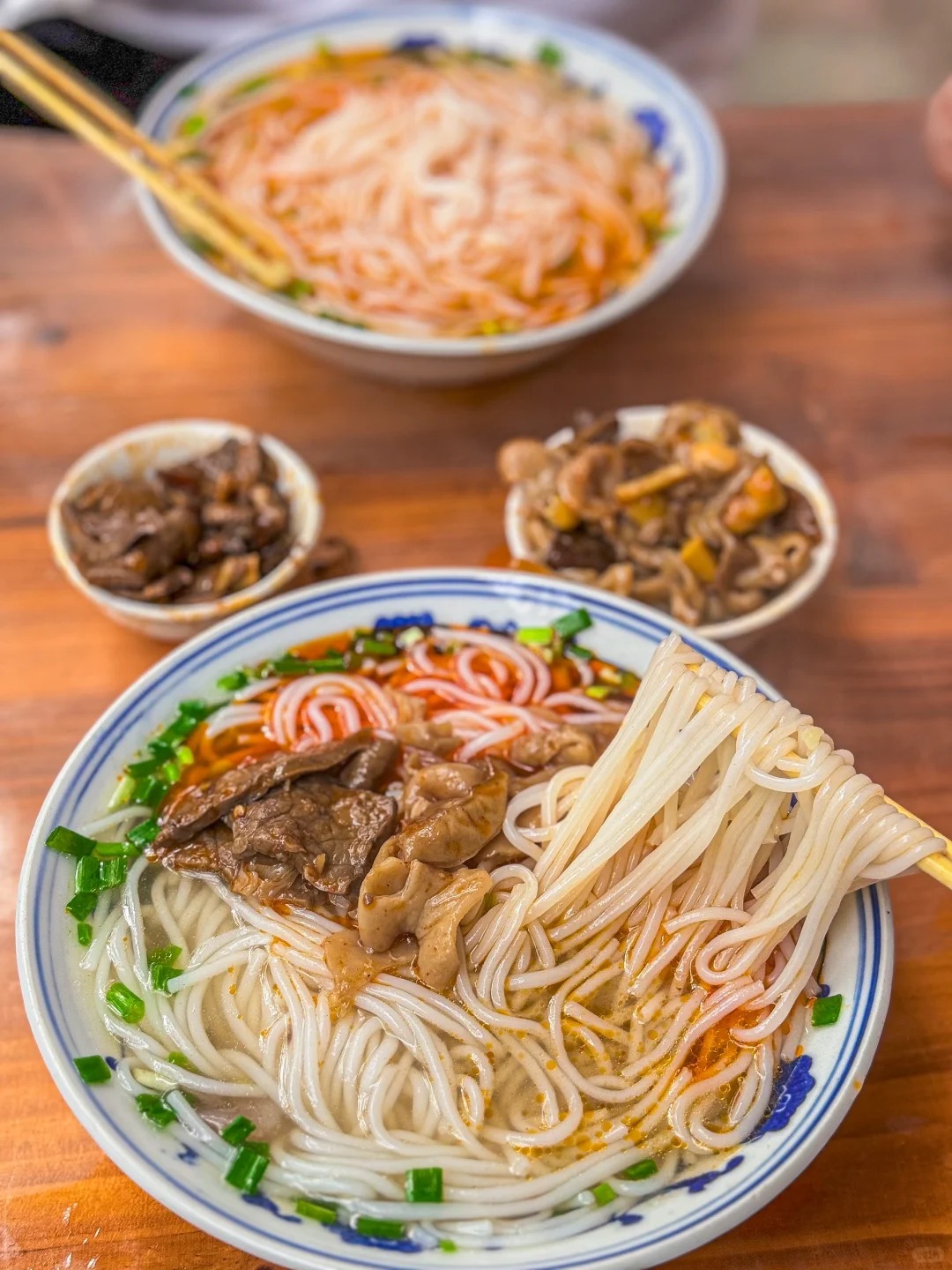 Kẹo tơ sen Kim Khê: Thức quà tuổi thơ độc đáo của người dân Phủ Châu - Ảnh 3. Kẹo tơ sen Kim Khê: Thức quà tuổi thơ độc đáo của người dân Phủ Châu - Ảnh 3.