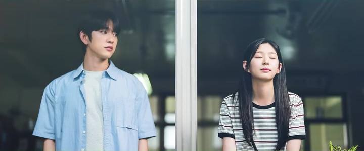 Hậu trường Still Shining: Cặp ch&iacute;nh chemistry ngập tr&agrave;n trong phim ng&ocirc;n t&igrave;nh 2026 - Ảnh 7.