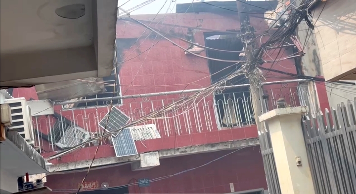 Ch&aacute;y lớn tại TP.HCM thi&ecirc;u rụi 5 căn nh&agrave;, kh&ocirc;ng c&oacute; thương vong - Ảnh 2.